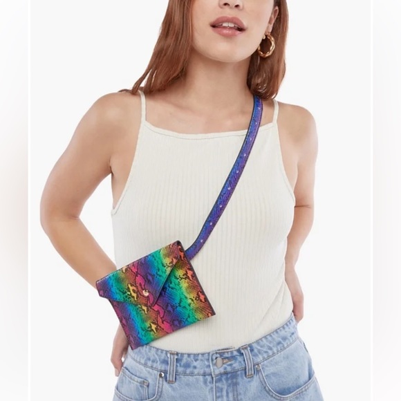 JustFab Flap multicolored Fannypack, NWT - Picture 6 of 8